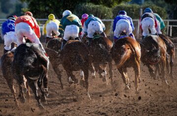 unpredictable-horse-racing-victories